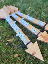 Load image into Gallery viewer, 'Jesus Loves' Rustic Arrow