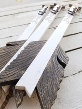 Load image into Gallery viewer, 'believe' Rustic Arrow
