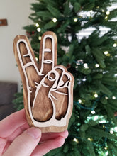 Load image into Gallery viewer, 'Peace' Hands