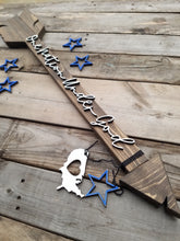 Load image into Gallery viewer, 'One Nation Under God' Patriotic Arrow