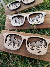 Load image into Gallery viewer, 'Enjoy the Views!' Mountain Glasses