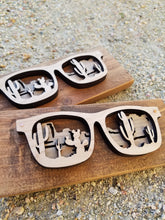 Load image into Gallery viewer, 'Enjoy the Views!' Desert Glasses