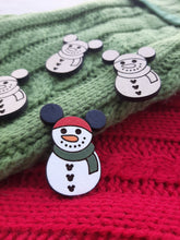 Load image into Gallery viewer, &#39;Mouseketeer Snowman&#39; Pin/Magnet
