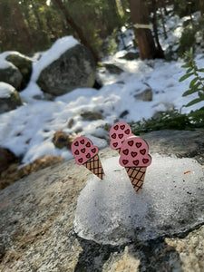 "Ice Cream" Pin/Magnet